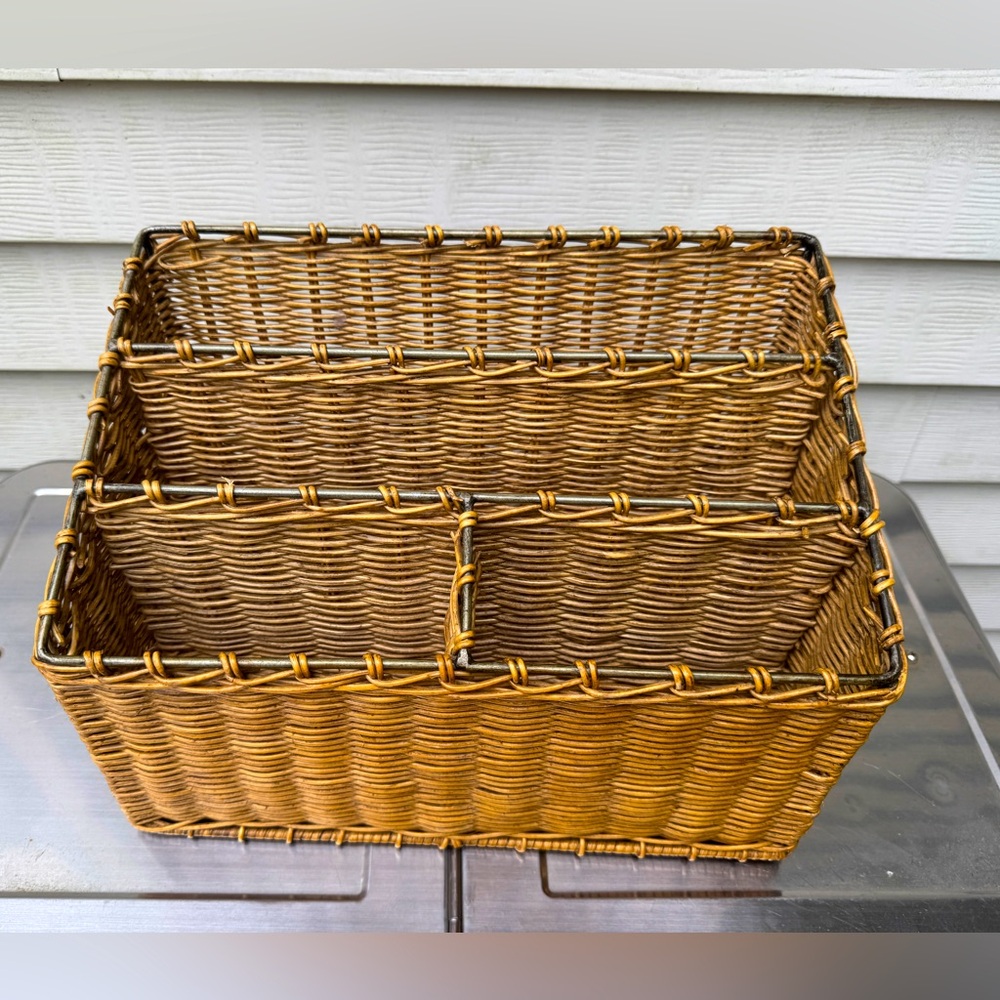 BRAND NEW! Very Nice Rattan Paper Letter File Holder